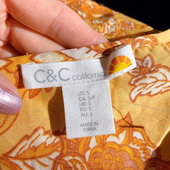 π C&C CALIFORNIA BOHO FLORAL YELLOW ORANGE LOOSE TOP! - Picture 5 of 9